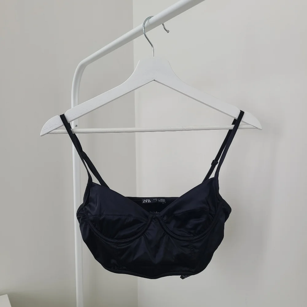 ZARA Satin Effect Bralette - Picture 2 of 5